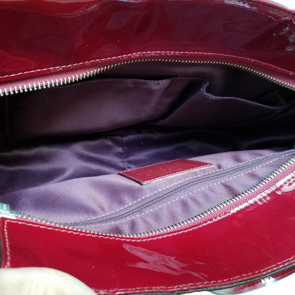 Coach Cranberry Red Patent Leather Purse - Picture 3 of 8